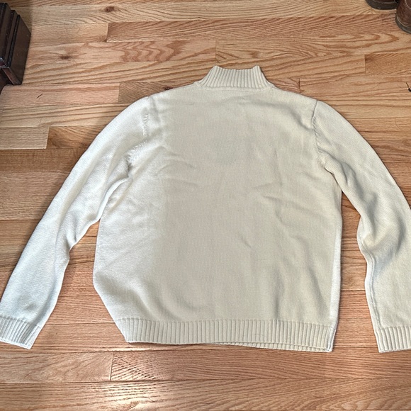 Ralph Lauren Off-White Turtleneck Sweater with Emblem - Picture 4 of 4